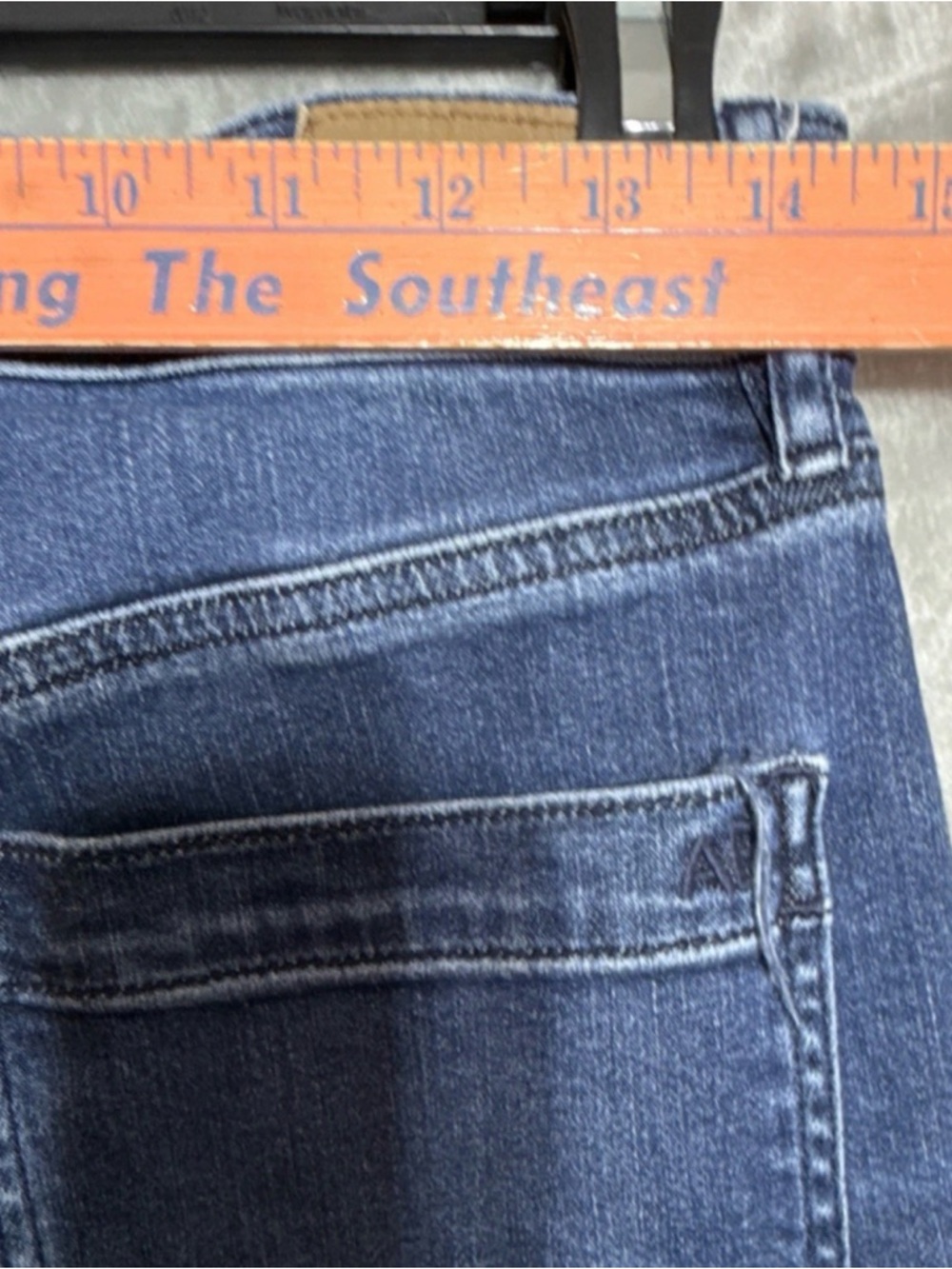 American Eagle Outfitters 6 Short Super High-Rise Dark Blue Jeans - Picture 4 of 9